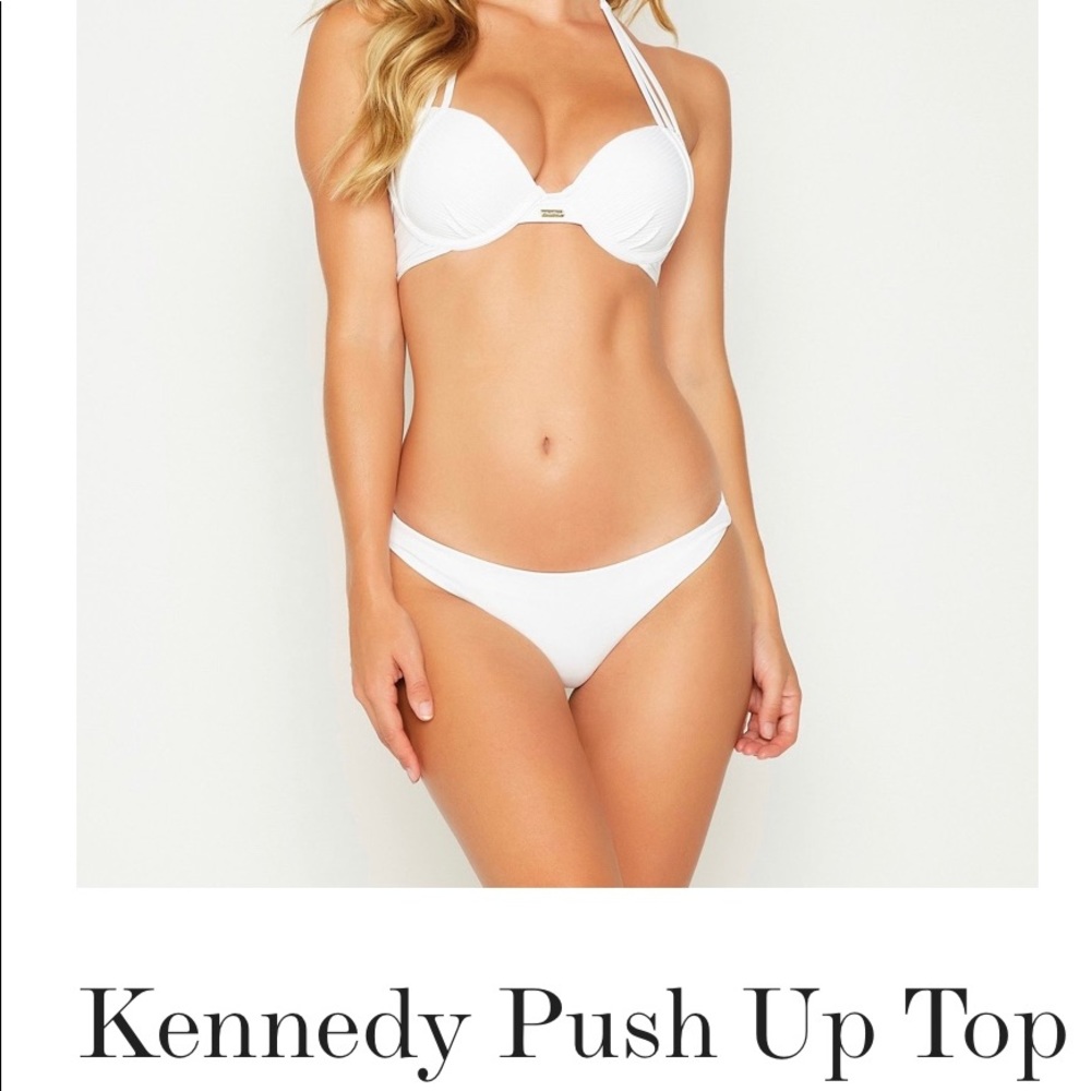 NWT Beach Bunny Kennedy Push up bikini top